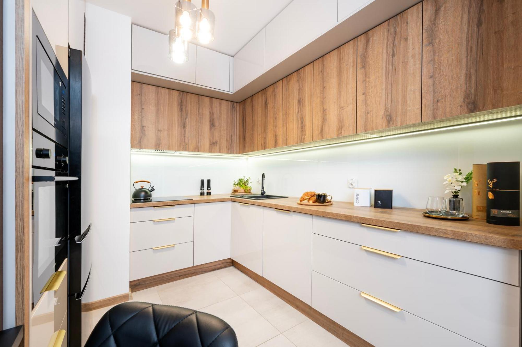 Manufaktura Residence - Apartamenty Prestiz Z Garazem Podziemnym I Dwoma Lazienkami Lodž Exteriér fotografie