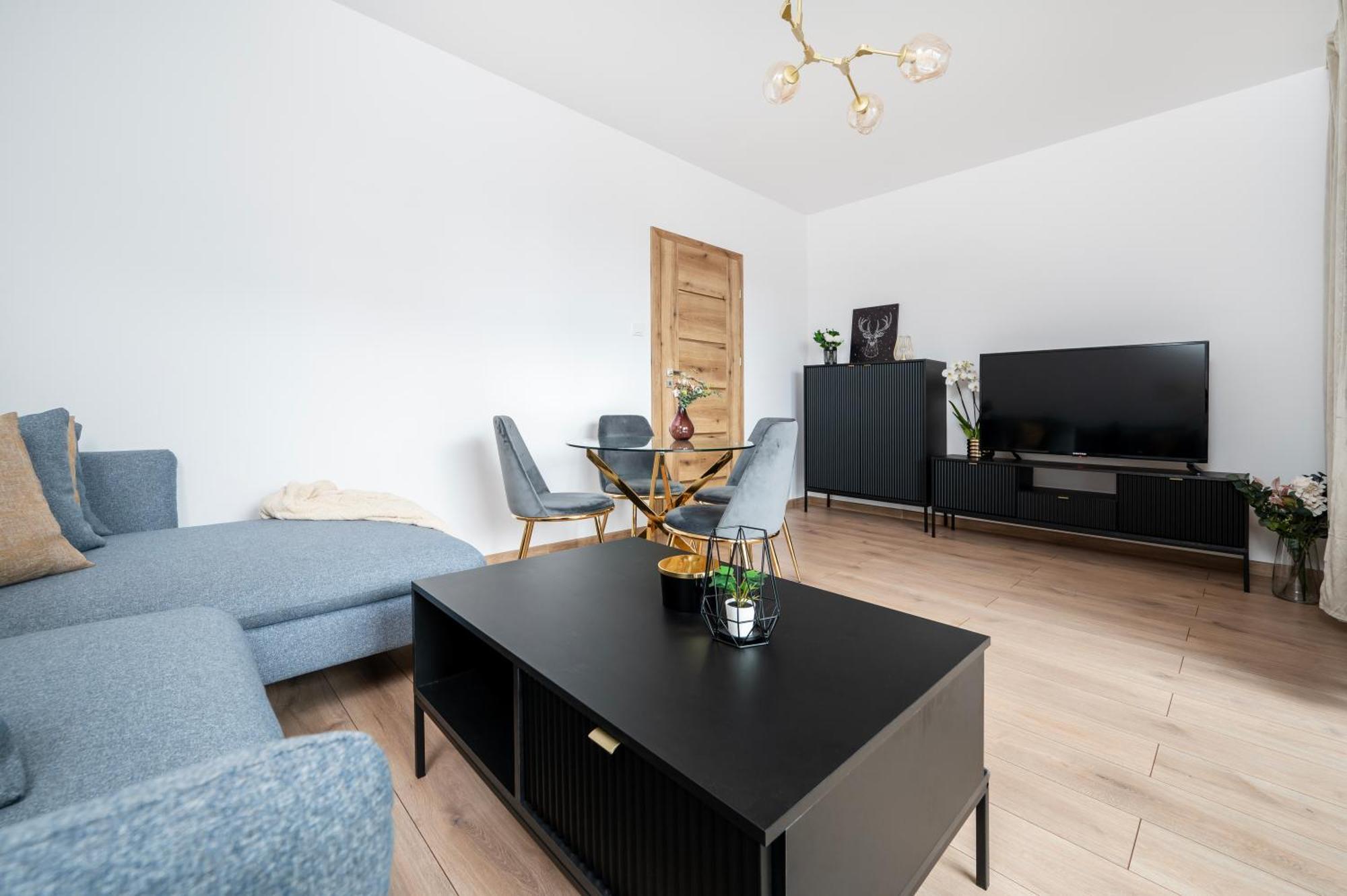 Manufaktura Residence - Apartamenty Prestiz Z Garazem Podziemnym I Dwoma Lazienkami Lodž Exteriér fotografie