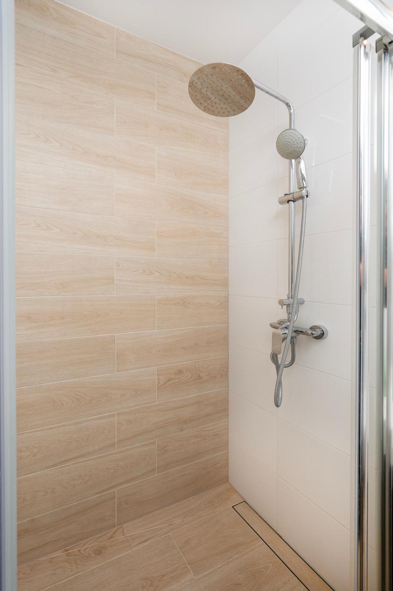 Manufaktura Residence - Apartamenty Prestiz Z Garazem Podziemnym I Dwoma Lazienkami Lodž Exteriér fotografie
