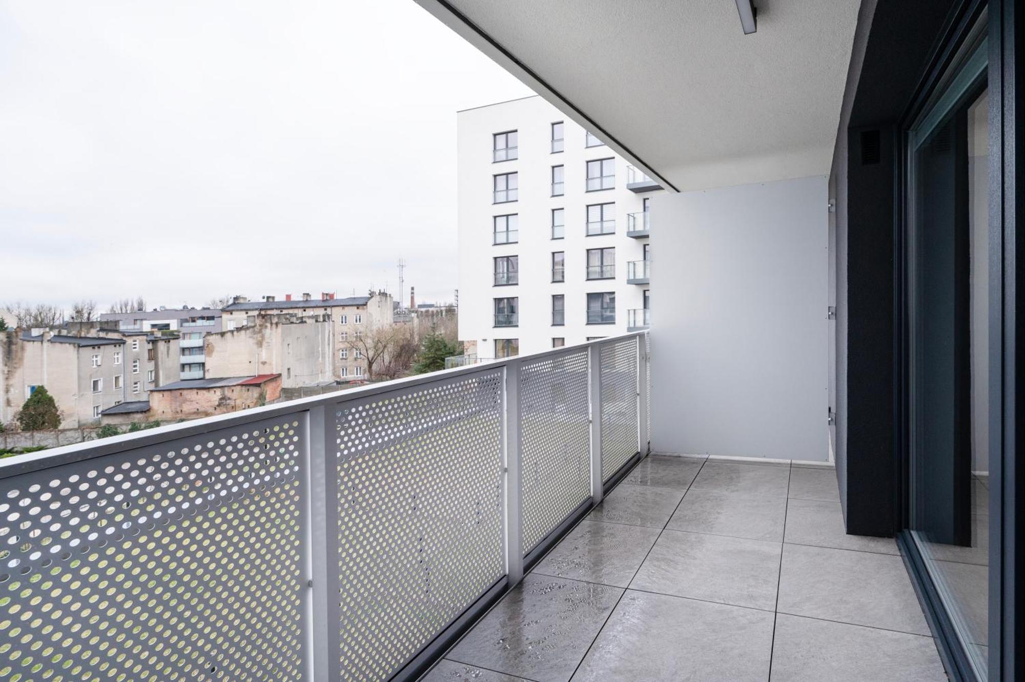 Manufaktura Residence - Apartamenty Prestiz Z Garazem Podziemnym I Dwoma Lazienkami Lodž Exteriér fotografie