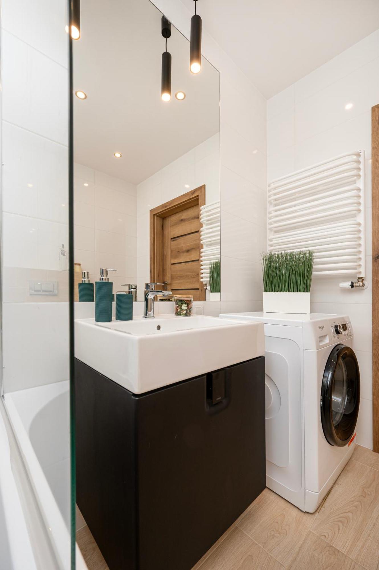 Manufaktura Residence - Apartamenty Prestiz Z Garazem Podziemnym I Dwoma Lazienkami Lodž Exteriér fotografie