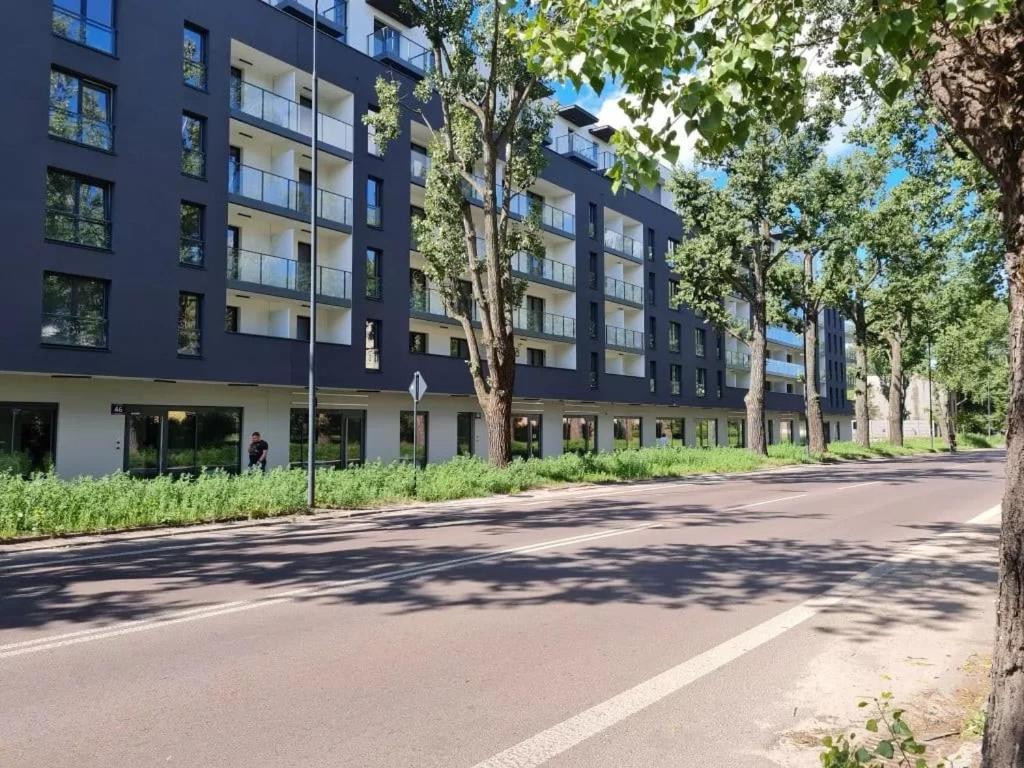 Manufaktura Residence - Apartamenty Prestiz Z Garazem Podziemnym I Dwoma Lazienkami Lodž Exteriér fotografie